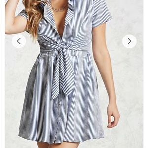 Forever 21 Tie Front Shirt Dress
